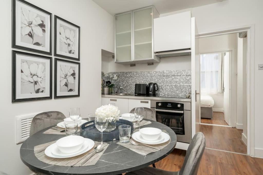 Paddington Prime Tourist Entire 1 Bed Flat For 4 Apartment London Ngoại thất bức ảnh